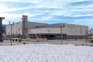 More details for 401 W Dundee Rd, Wheeling, IL - Retail for Sale
