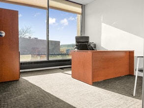 5100 Main St, Downers Grove, IL for lease Interior Photo- Image 1 of 3