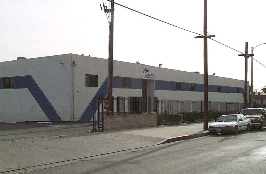 15392 Cobalt St, Sylmar, CA à louer - Autre - Image 2 de 16