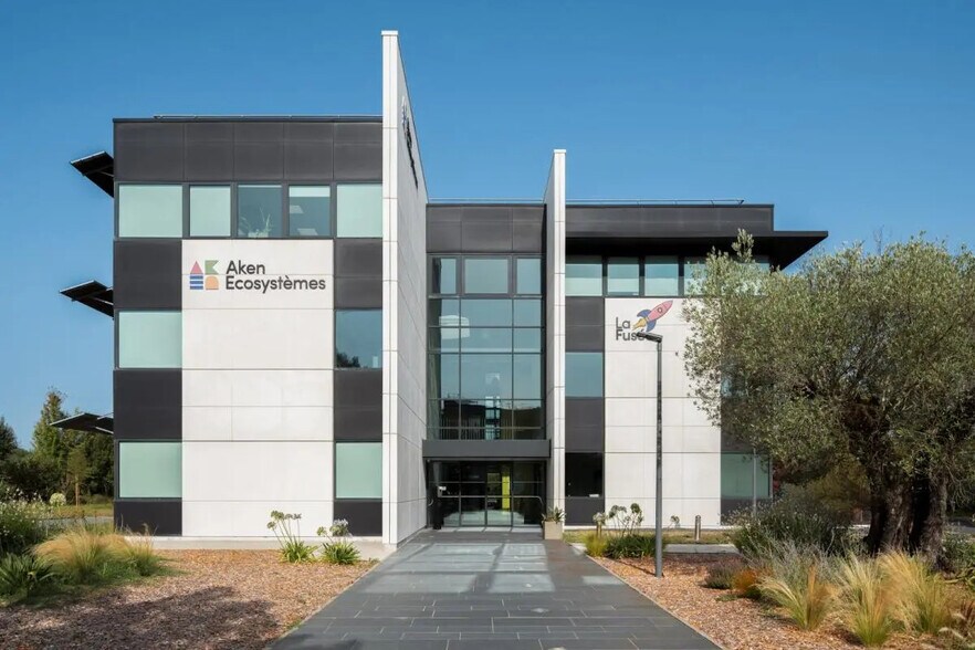 Bureau dans Mérignac à louer - Photo du bâtiment - Image 1 de 26