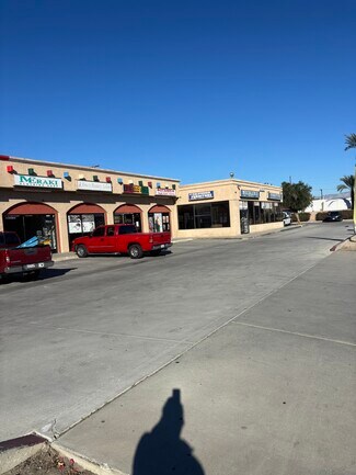 Plus de détails pour 51655 - 51683 Cesar Chavez St, Coachella, CA - Commerce de détail à louer