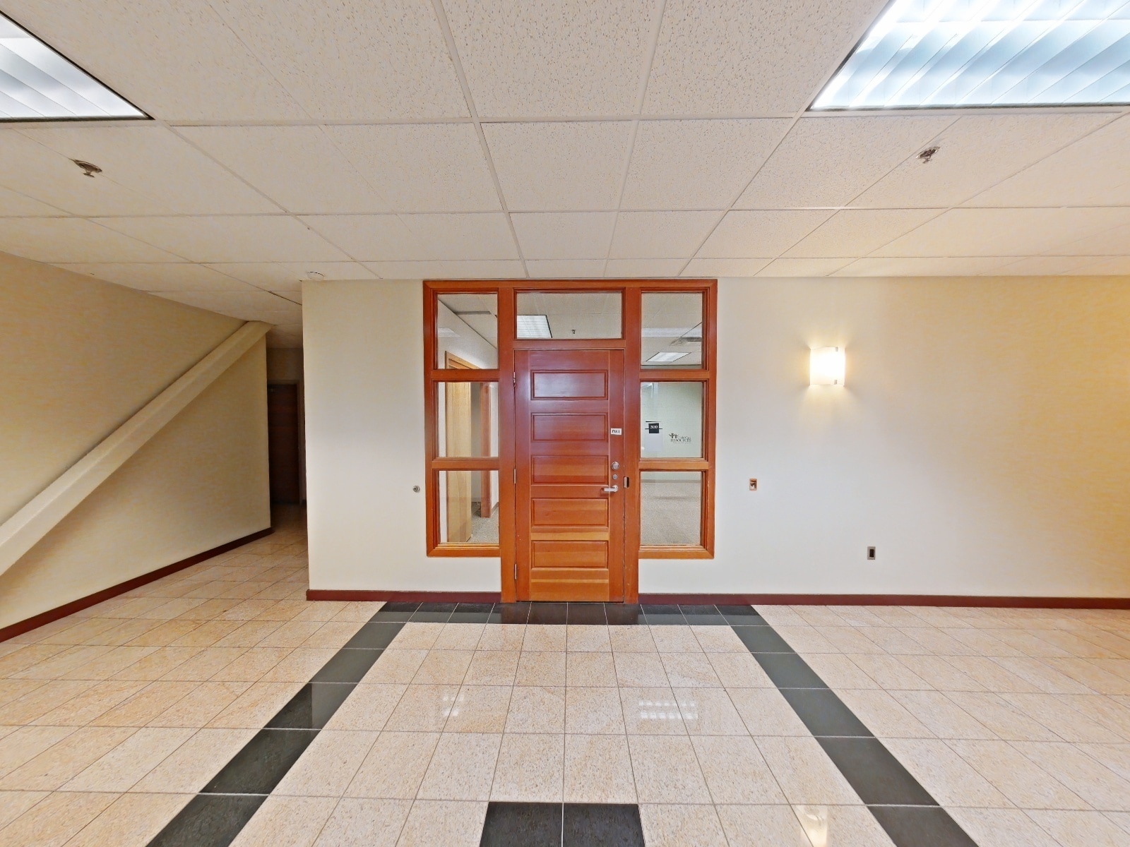 1225 S Weller St, Seattle, WA for lease Interior Photo- Image 1 of 7