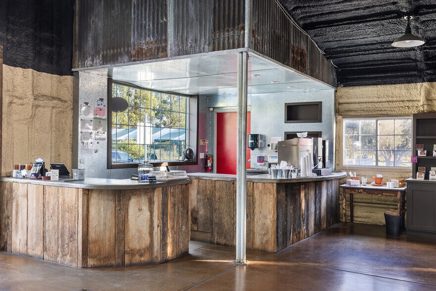 3106 Golden Gate Dr, Napa, CA à vendre - Photo intérieure - Image 3 de 43