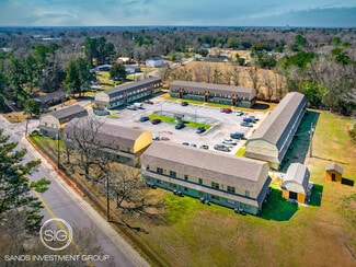 More details for 825 Tomlinson St, Kingstree, SC - Multifamily for Sale