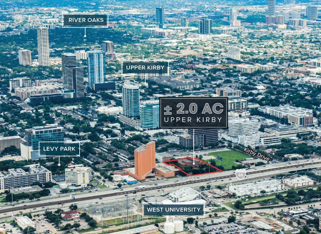 2700 S Southwest Fwy, Houston, TX à vendre Photo du bâtiment- Image 1 de 4