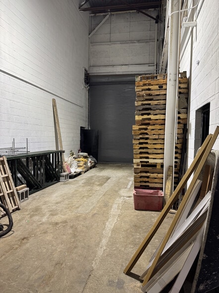 23-53 Rome St, Newark, NJ for lease - Building Photo - Image 3 of 10