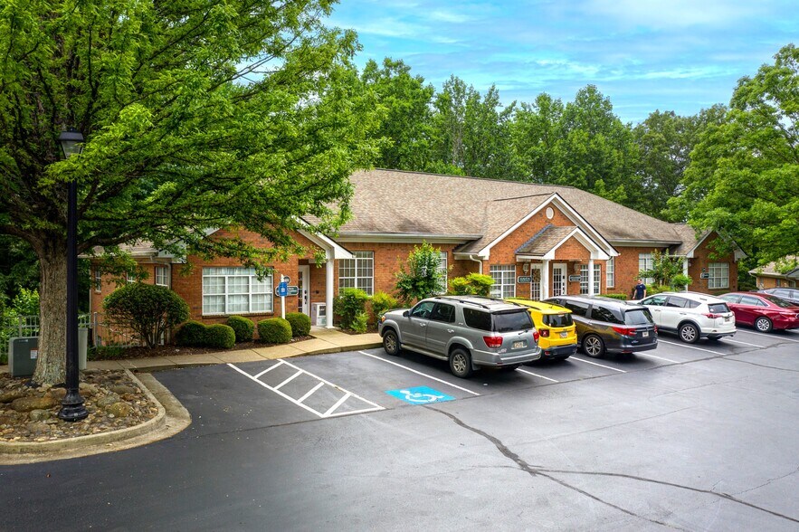 401-413 Creekstone Rdg, Woodstock, GA à vendre - Aérien - Image 1 de 35