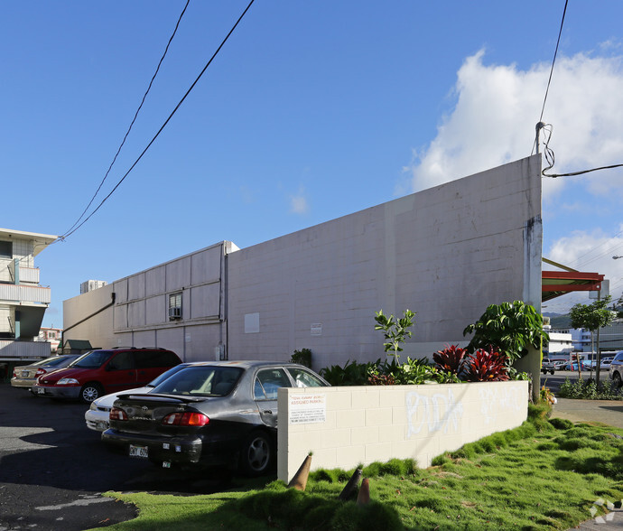 750 Kapahulu Ave, Honolulu, HI à louer - Photo du bâtiment - Image 2 de 6