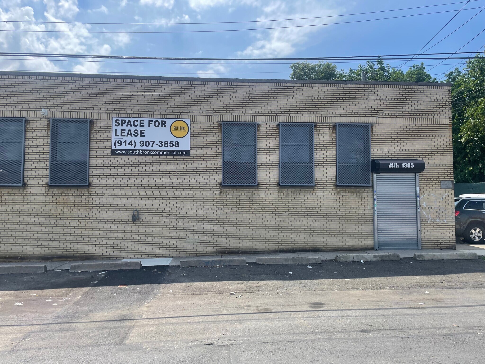 1385 Seabury Ave, Bronx, NY à louer Photo du bâtiment- Image 1 de 22