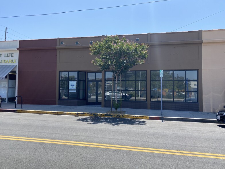 2300 S Union Ave, Los Angeles, CA for lease - Building Photo - Image 1 of 7