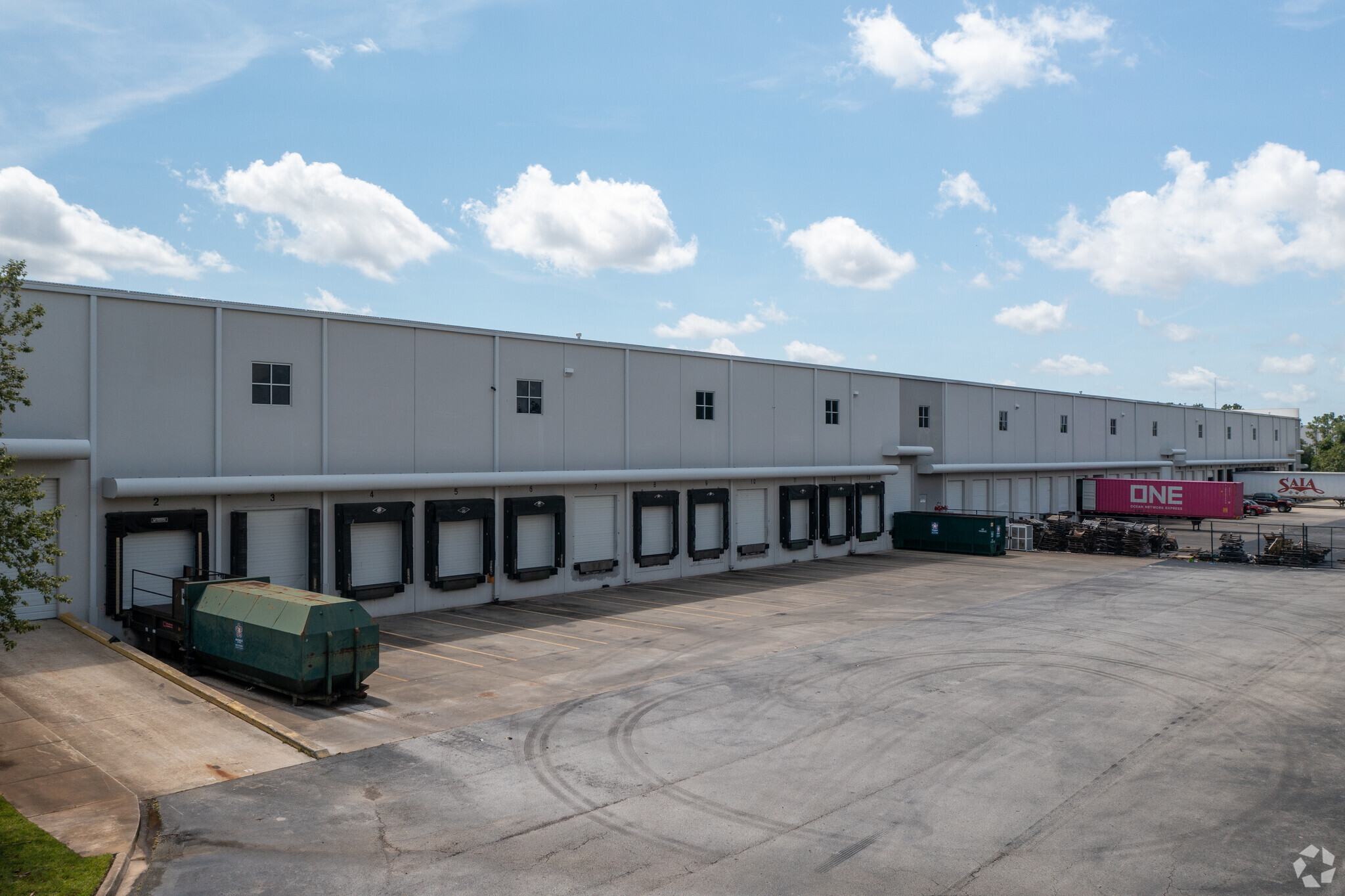 3850 Port Jacksonville Pky, Jacksonville, FL for lease Building Photo- Image 1 of 4