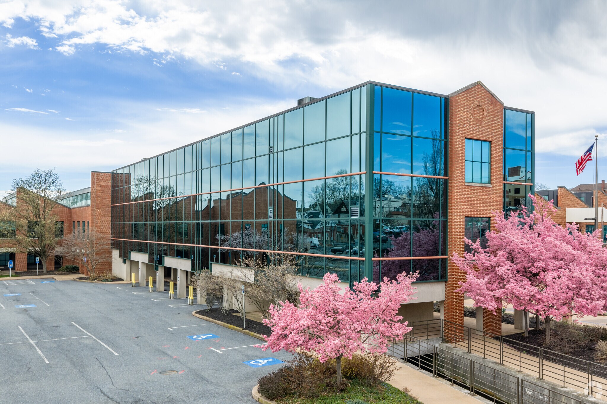 26 N Cedar St, Lititz, PA à vendre Photo principale- Image 1 de 7