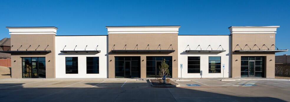 4500 N MacArthur Blvd, Irving, TX à louer - Photo du bâtiment - Image 3 de 5