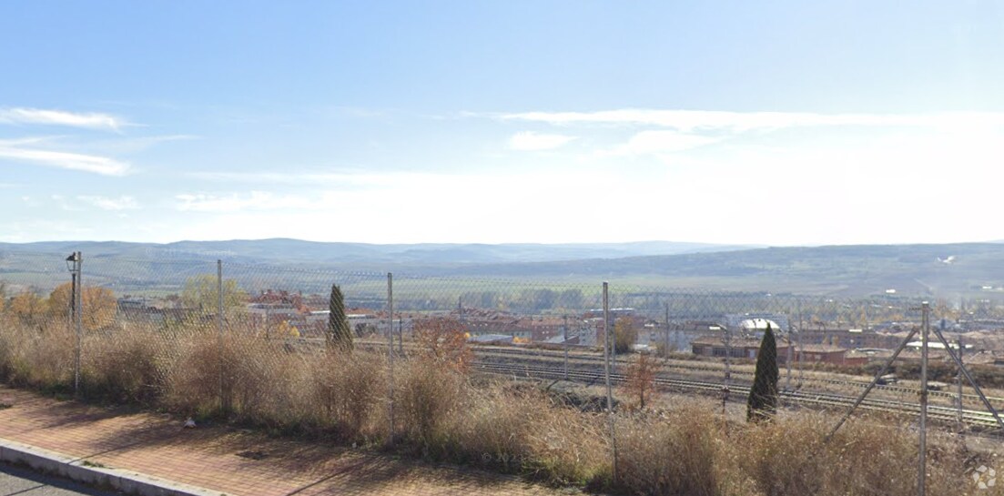 Terrain dans Ávila, Ávila à vendre Photo principale- Image 1 de 2
