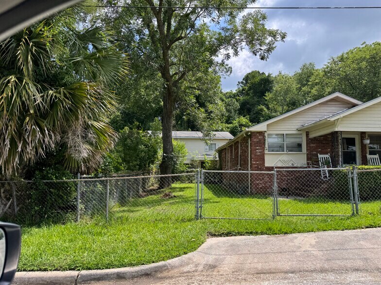1480 Park Ave, Waycross, GA à vendre - Photo du bâtiment - Image 3 de 22