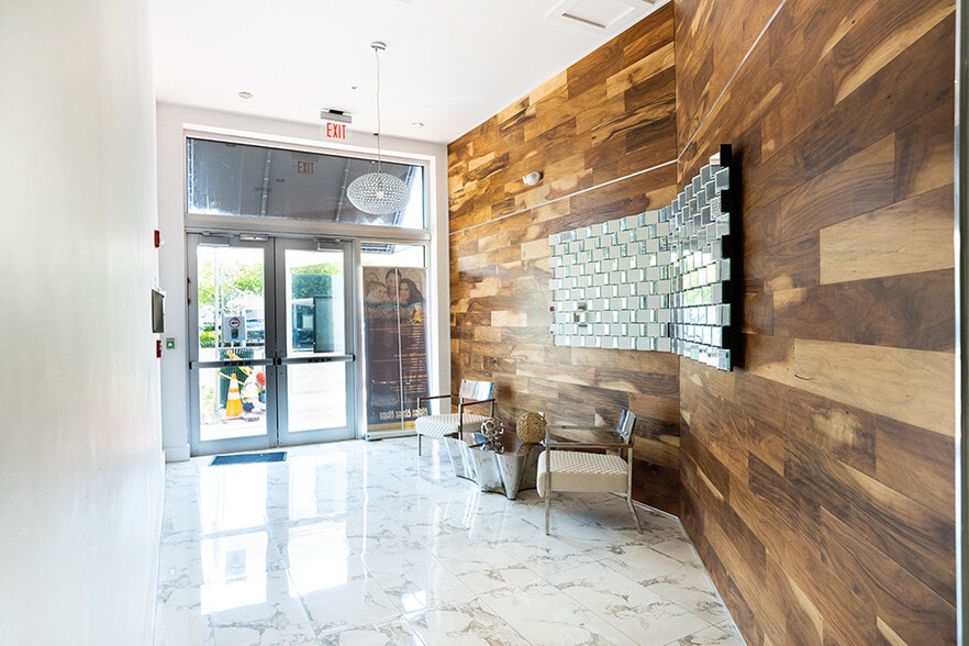 1231 14th St, Miami Beach, FL for lease - Lobby - Image 3 of 27