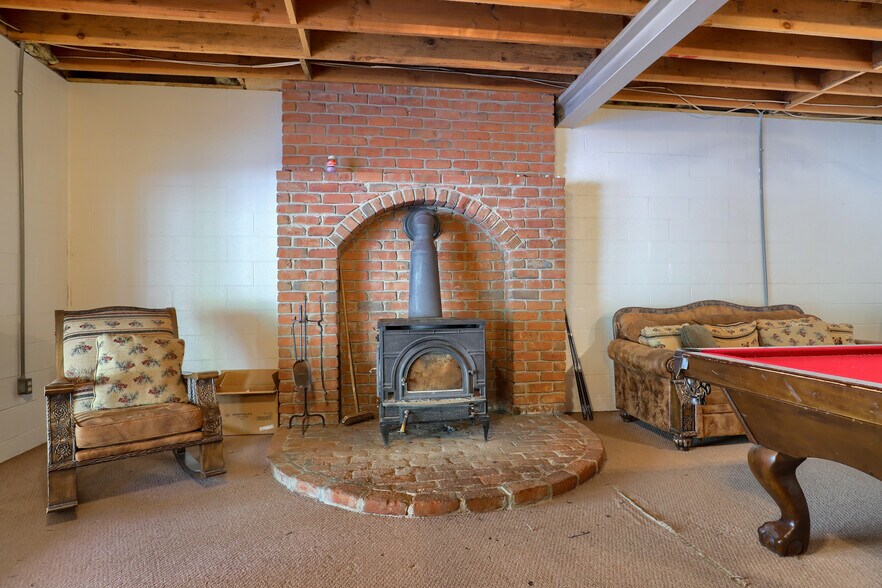 160-166 Mossy Oak Ln, Mifflinburg, PA à vendre - Photo intérieure - Image 2 de 21