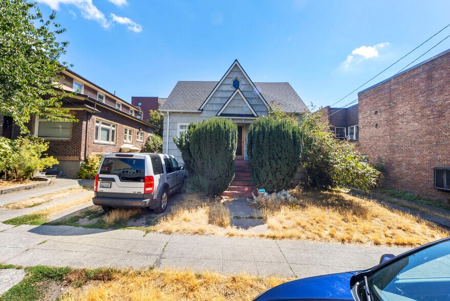 3622 Woodland Park Ave N, Seattle, WA à vendre - Photo du bâtiment - Image 2 de 4