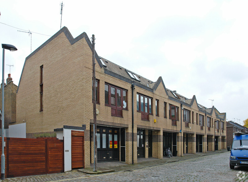 4-4G Shirland Mews, London à louer - Photo du bâtiment - Image 3 de 3