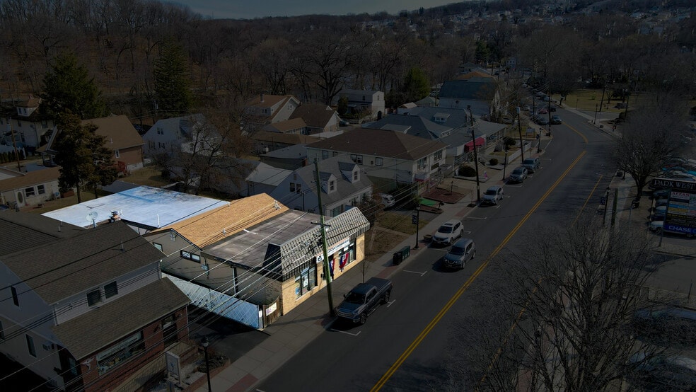 1012 McBride Ave, Woodland Park, NJ for sale - Building Photo - Image 3 of 18