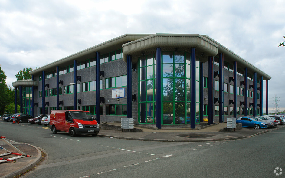 Fortran Rd, Cardiff for lease - Primary Photo - Image 1 of 3