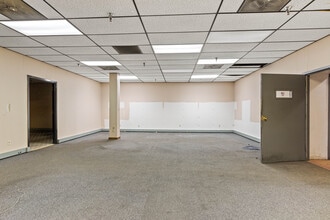 1430 N Second St, Wisconsin Rapids, WI for lease Interior Photo- Image 2 of 5