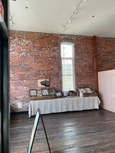 418 S Trade St, Amity, OR for lease Interior Photo- Image 2 of 4