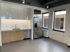 209 Madison St, Alexandria, VA for lease Interior Photo- Image 1 of 5