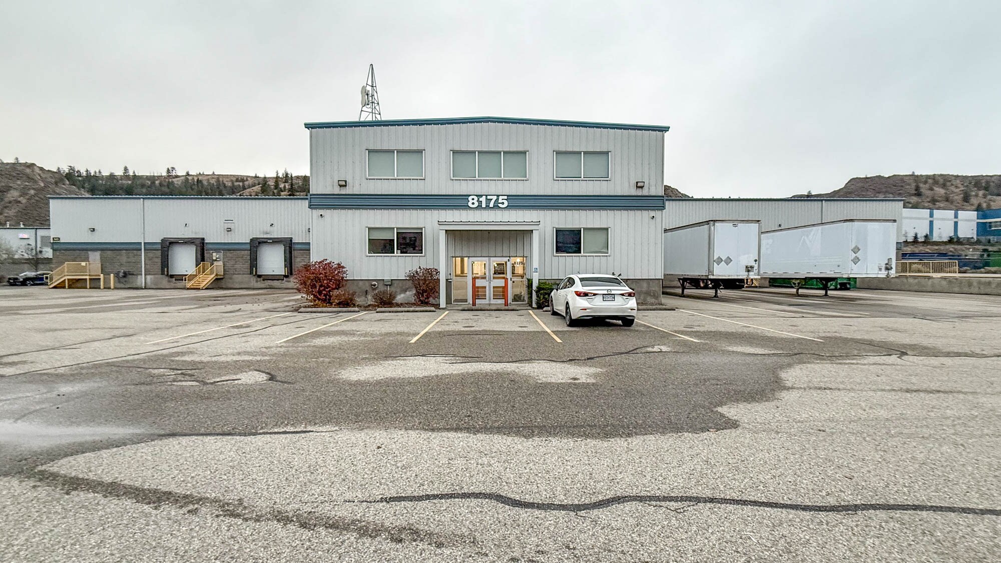 8175 Dallas Dr, Kamloops, BC for lease Primary Photo- Image 1 of 36