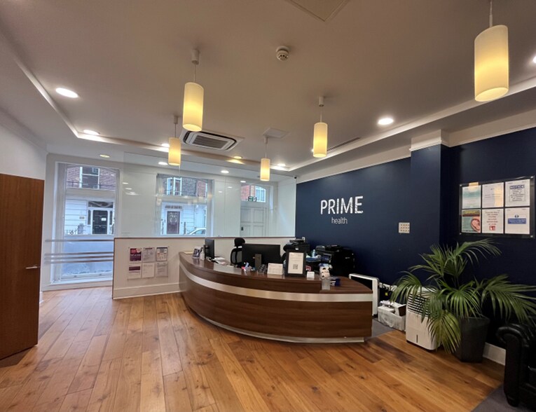 43-45 Queen Anne St, Londres à louer - Photo intérieure - Image 2 de 11