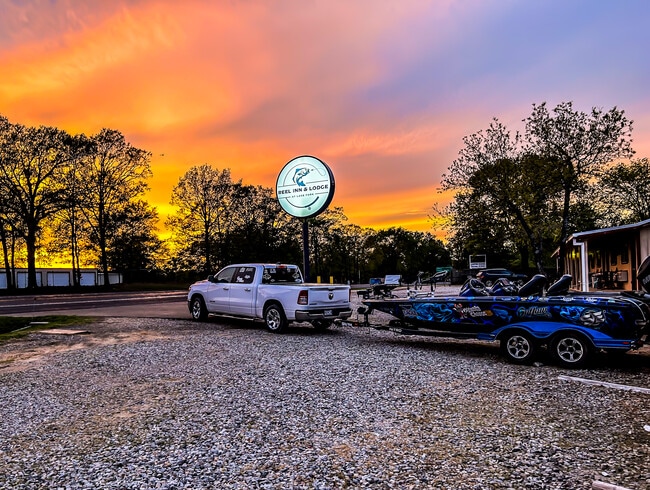 Plus de détails pour 2784 W State Highway 154, Quitman, TX - Services hôteliers à vendre