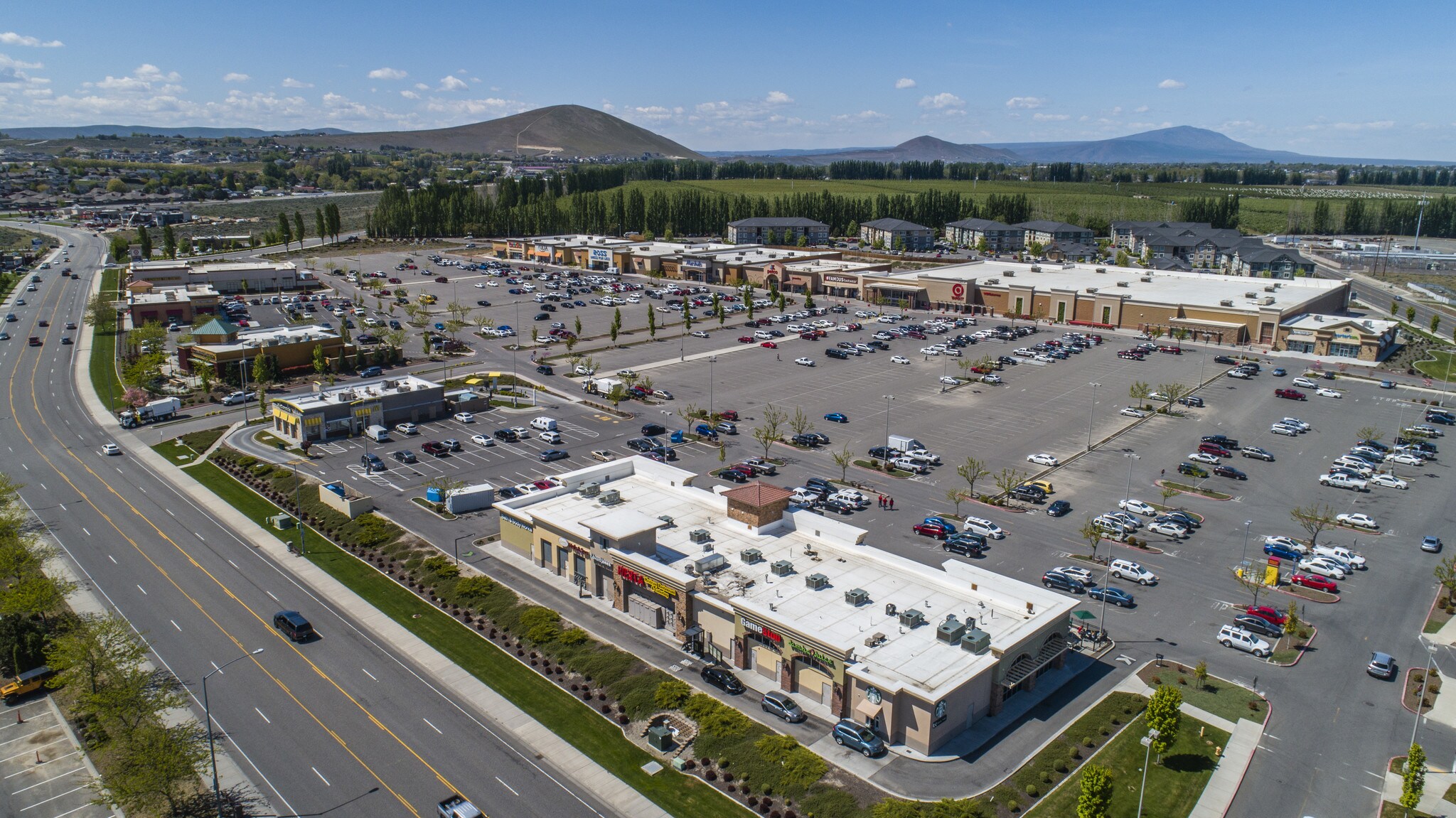 NWC Queensgate Dr & Duportail St, Richland, WA à louer Photo du bâtiment- Image 1 de 4