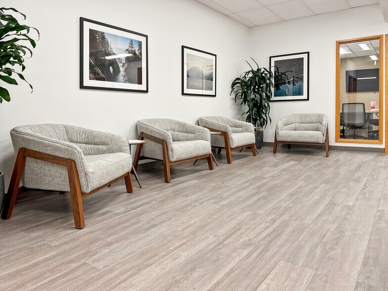 12822 SE 32nd St, Bellevue, WA à louer - Photo intérieure - Image 3 de 11