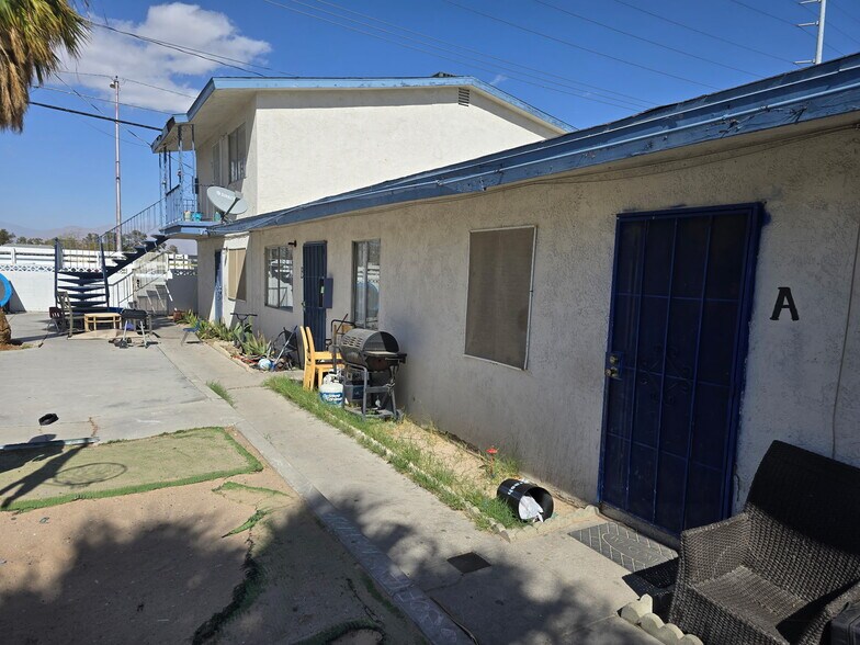 5100 Pebble Beach Blvd, Las Vegas, NV à vendre - Photo du bâtiment - Image 3 de 13