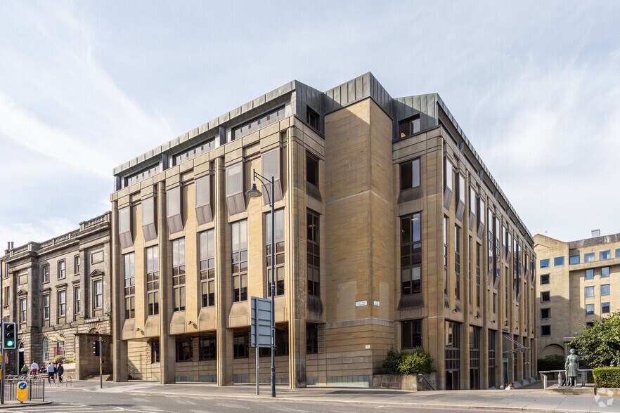 2 Festival Sq, Edinburgh for sale - Primary Photo - Image 1 of 10