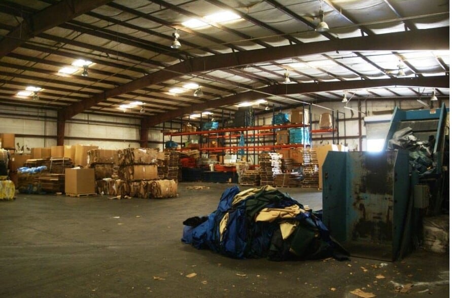 40 Conners Rd, Villa Rica, GA for sale - Interior Photo - Image 3 of 9