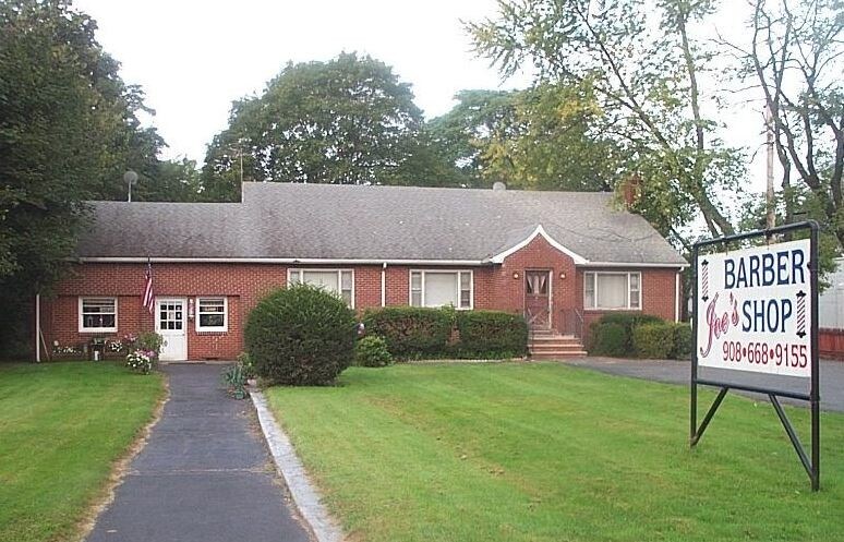 730 Clinton Ave, South Plainfield, NJ à louer Photo du bâtiment- Image 1 de 2