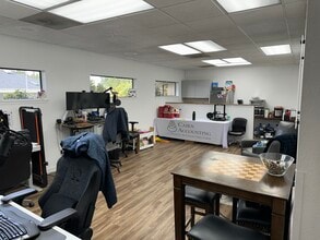 8112-8116 112th Street Ct E, Puyallup, WA for lease Interior Photo- Image 2 of 8
