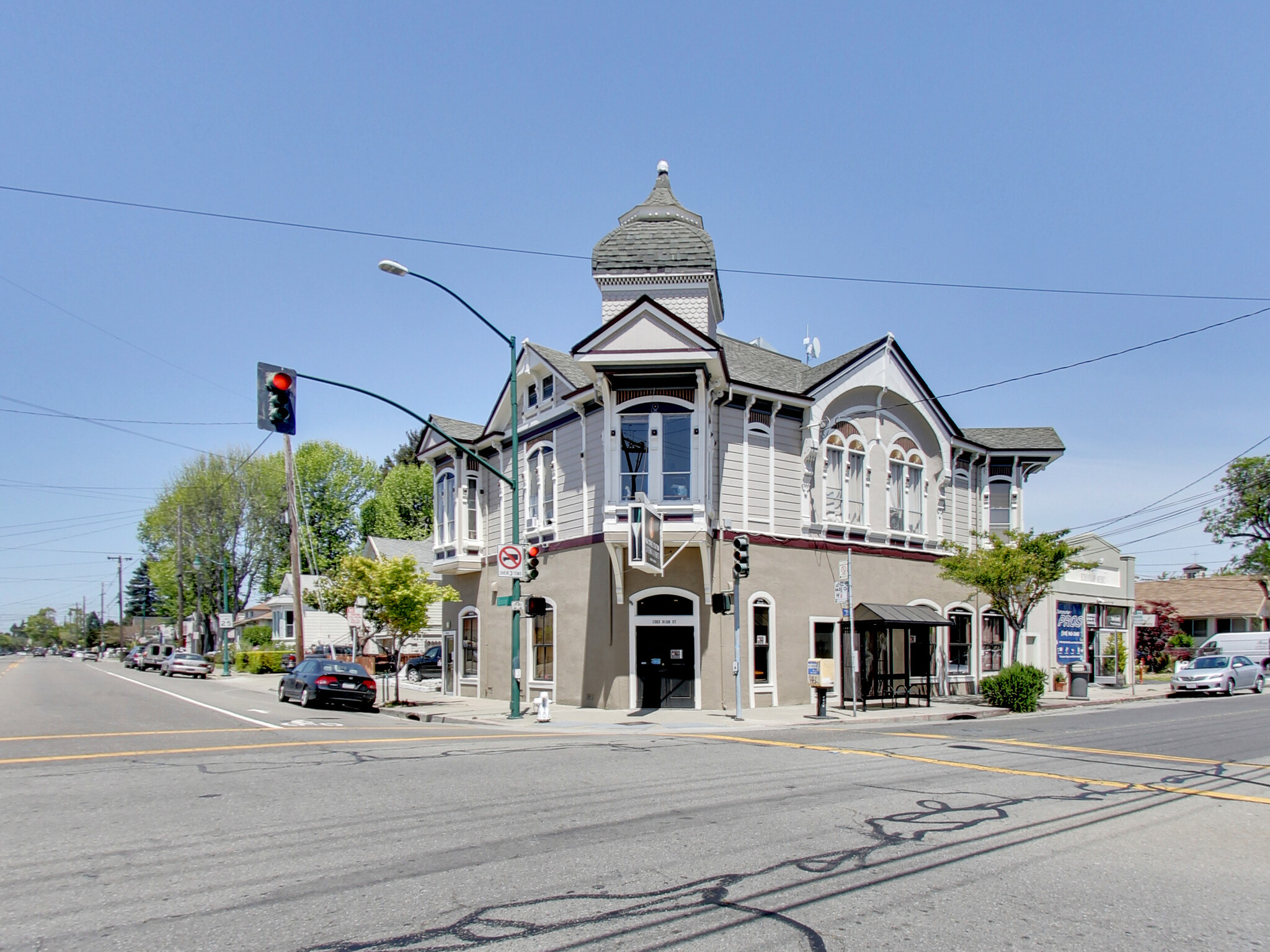 1301-1303 High St, Alameda, CA à vendre Photo principale- Image 1 de 53