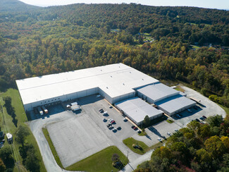 Plus de détails pour 15200 NBN Way, Blue Ridge Summit, PA - Industriel à vendre