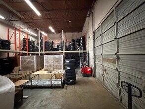 2520 Simpson Rd, Richmond, BC à louer Photo intérieure- Image 2 de 7