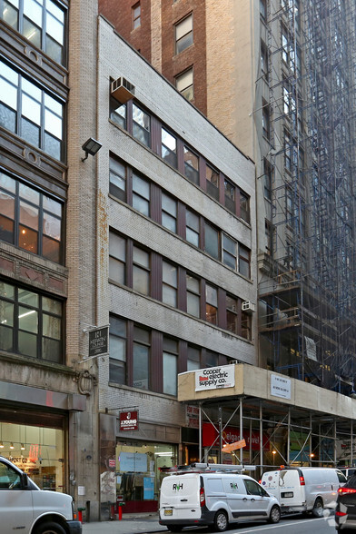 35-37 W 38th St, New York, NY for sale - Primary Photo - Image 1 of 1