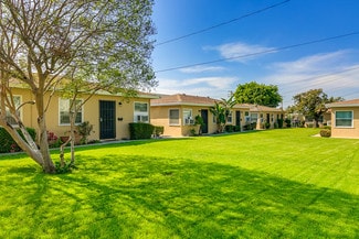 Plus de détails pour 121-127 N Pennsylvania Ave, Glendora, CA - Multi-résidentiel à vendre