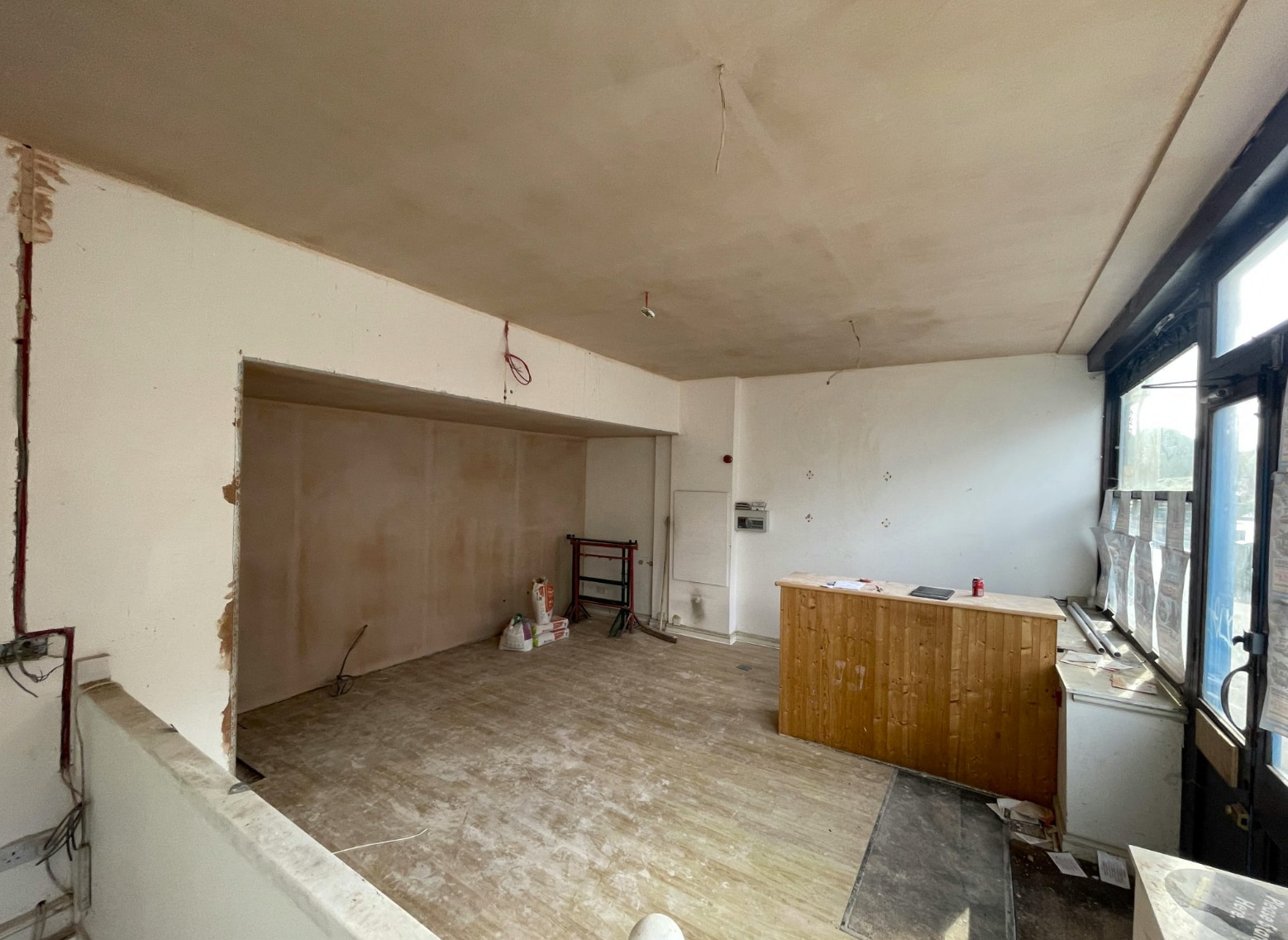 298 Holdenhurst Rd, Bournemouth for lease Interior Photo- Image 1 of 5