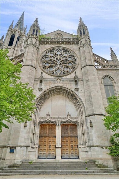 7114 Kelly St, Pittsburgh, PA à vendre - Photo du bâtiment - Image 2 de 7