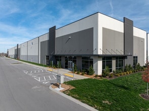 200 Alligood Way, Lebanon, TN for lease Building Photo- Image 1 of 17