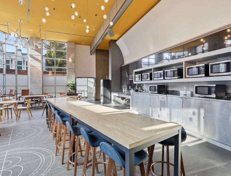 3536 Boul Saint-Laurent, Montréal, QC H2X 2V1 - Unit 3536 -  - Interior Photo - Image 1 of 39