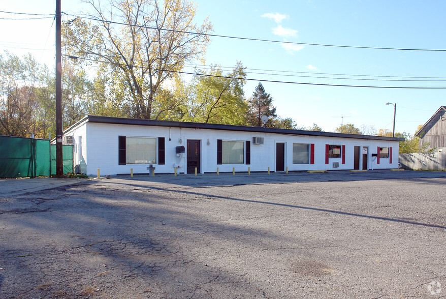 6455 Massachusetts Ave, Indianapolis, IN for lease - Primary Photo - Image 1 of 16