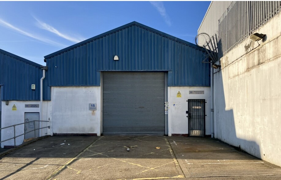 15 Gardner Industrial Estate, Beckenham à louer - Photo principale - Image 1 de 1