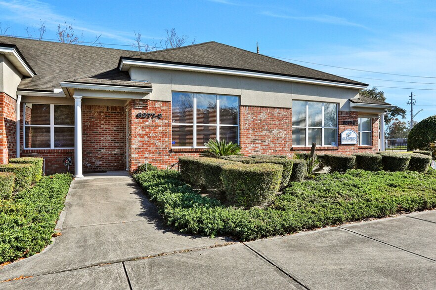 6277 Dupont Station Ct, Jacksonville, FL à vendre - Photo du bâtiment - Image 2 de 31